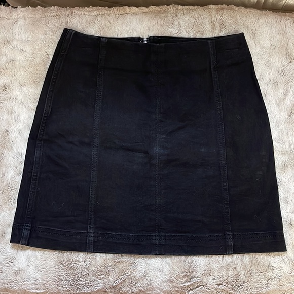 Black Wild Fable Mini Skirt - Picture 1 of 3